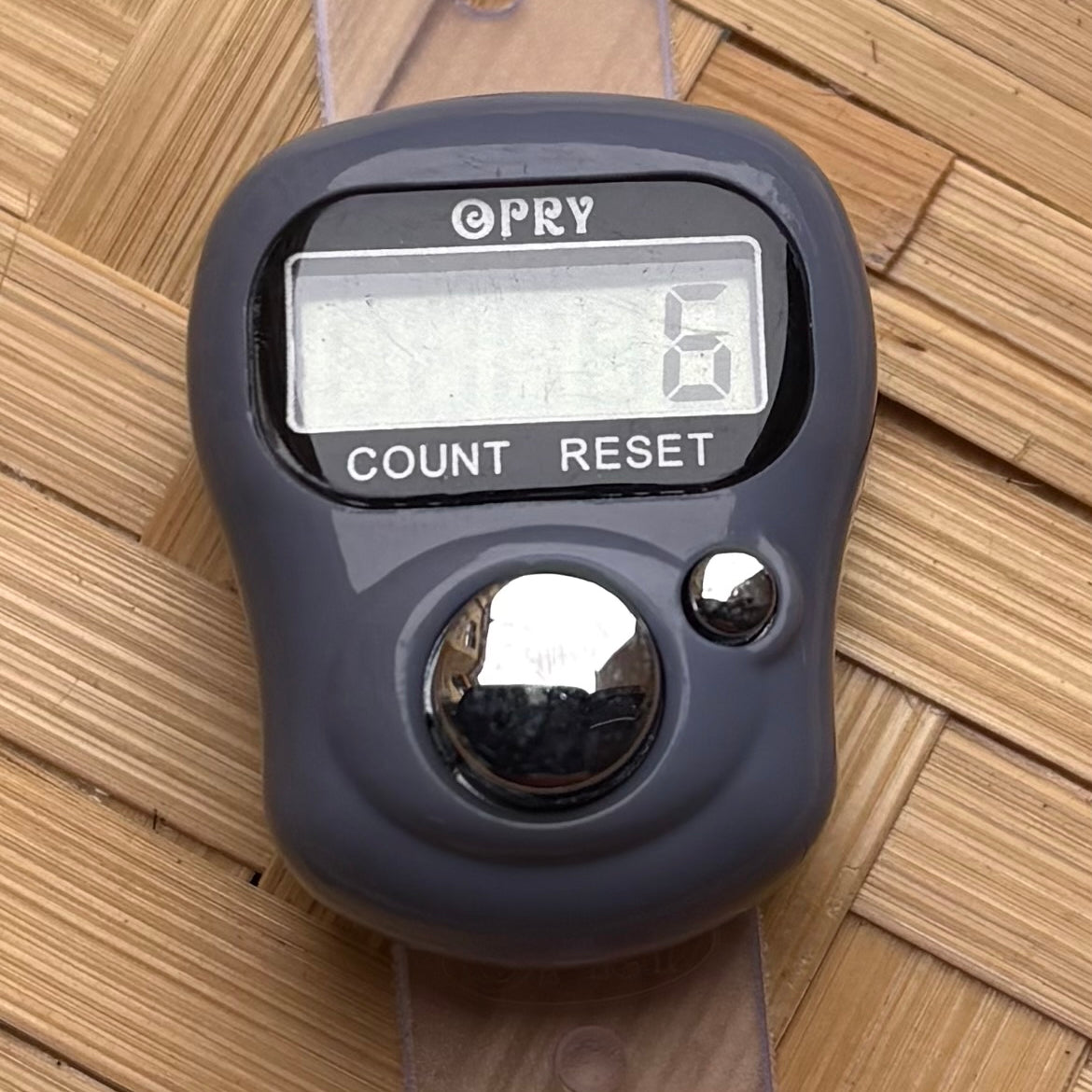 Opry kerroslaskuri digitaalinen