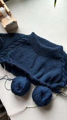 Neulelanka 
Pure Silk
Knitting for Olive
silkkilanka
KFO